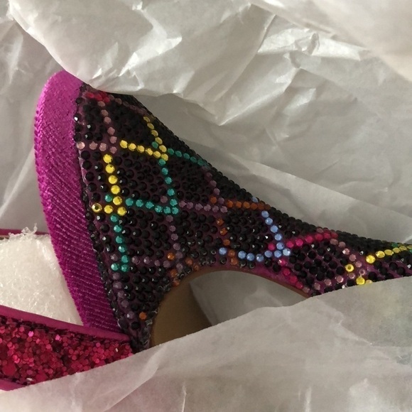 Betsey Johnson Alianna Heels  Magenta Velvet Rhinestone Heel NIB 10 - Picture 7 of 8